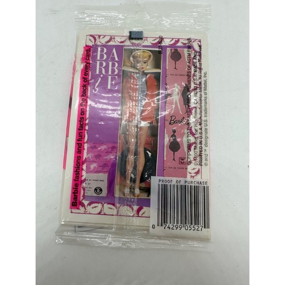 Barbie Trading Cards 1990's Pak 10 Sealed DAMAGED Wax coating Fun Facts - Picture 2 of 4